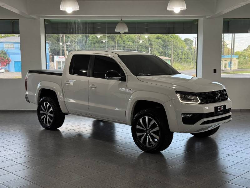 VOLKSWAGEN - AMAROK - 2018/2018 - Branca - R$ 154.900,00