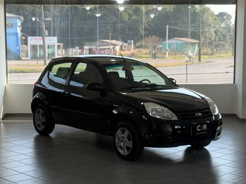 FORD - KA - 2008/2009 - Preta - R$ 26.900,00