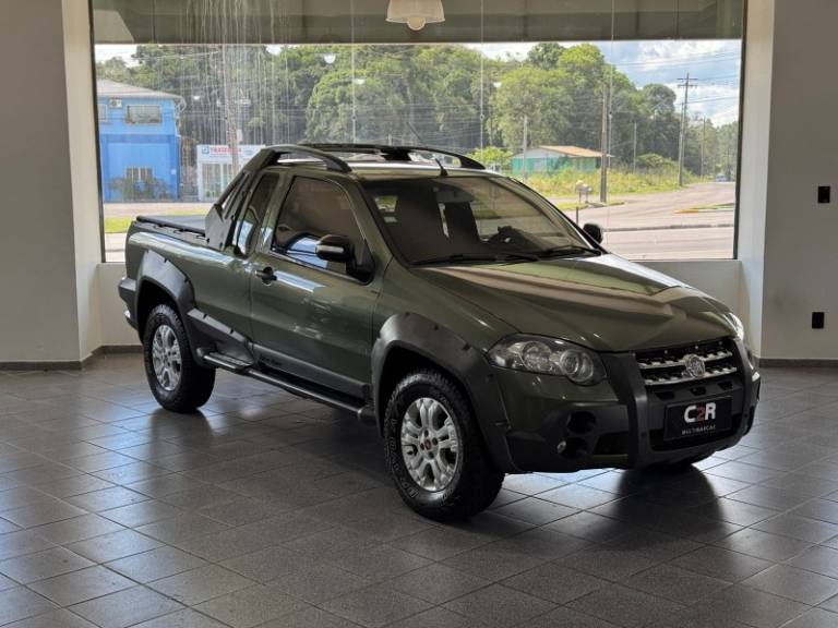 FIAT - STRADA - 2011/2011 - Verde - R$ 48.900,00