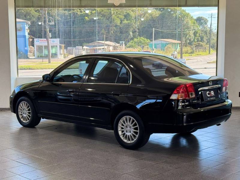 HONDA - CIVIC - 2003/2003 - Preta - R$ 29.900,00