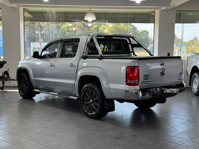 VOLKSWAGEN - AMAROK - 2014/2014 - Prata - R$ 99.900,00
