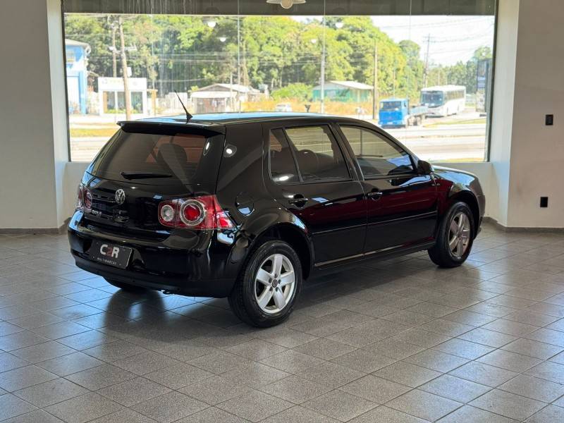 VOLKSWAGEN - GOLF - 2011/2012 - Preta - R$ 49.900,00