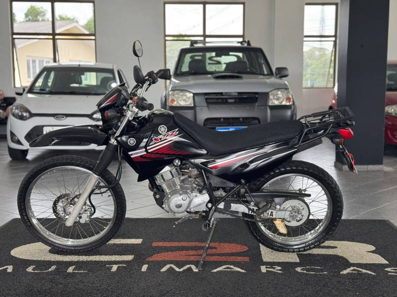 YAMAHA - XTZ 125 - 2007/2007 - Preta - R$ 7.900,00