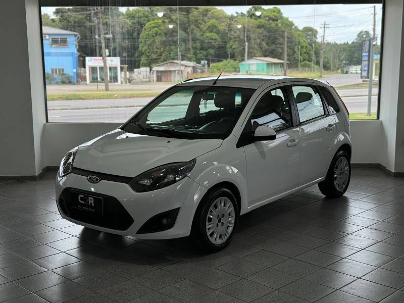 FORD - FIESTA - 2012/2012 - Branca - R$ 31.900,00