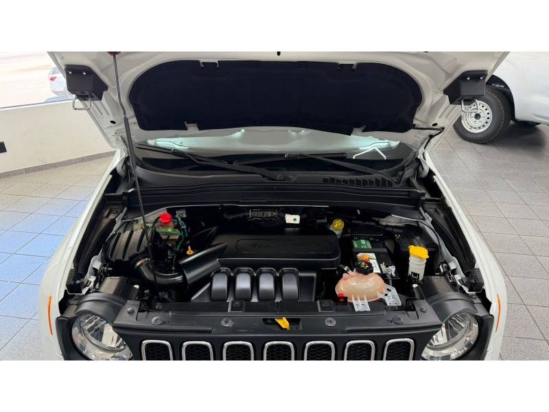 JEEP - RENEGADE - 2015/2016 - Branca - R$ 63.900,00