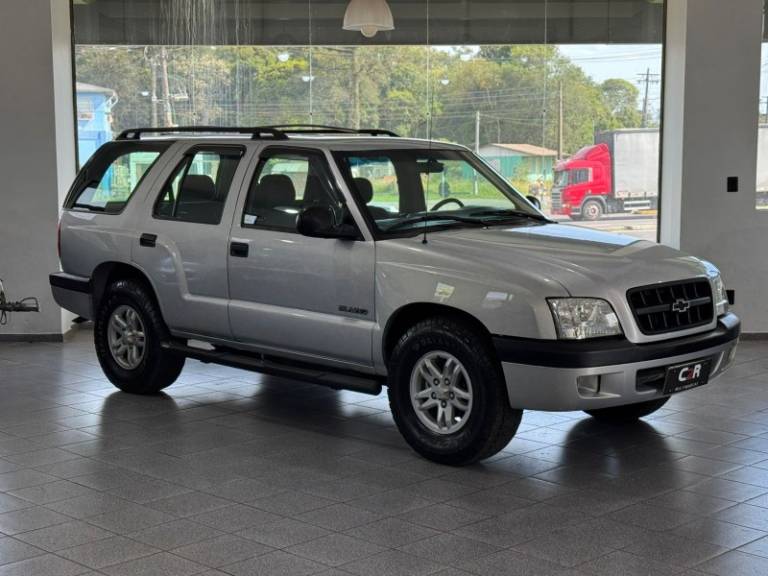 CHEVROLET - BLAZER - 2001/2001 - Prata - R$ 31.900,00