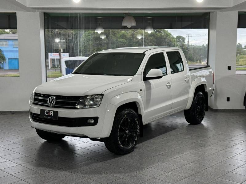 VOLKSWAGEN - AMAROK - 2012/2013 - Branca - R$ 92.900,00