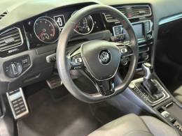 VOLKSWAGEN - GOLF - 2014/2014 - Branca - R$ 85.900,00