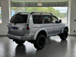 MITSUBISHI - PAJERO - 2008/2008 - Prata - R$ 56.900,00