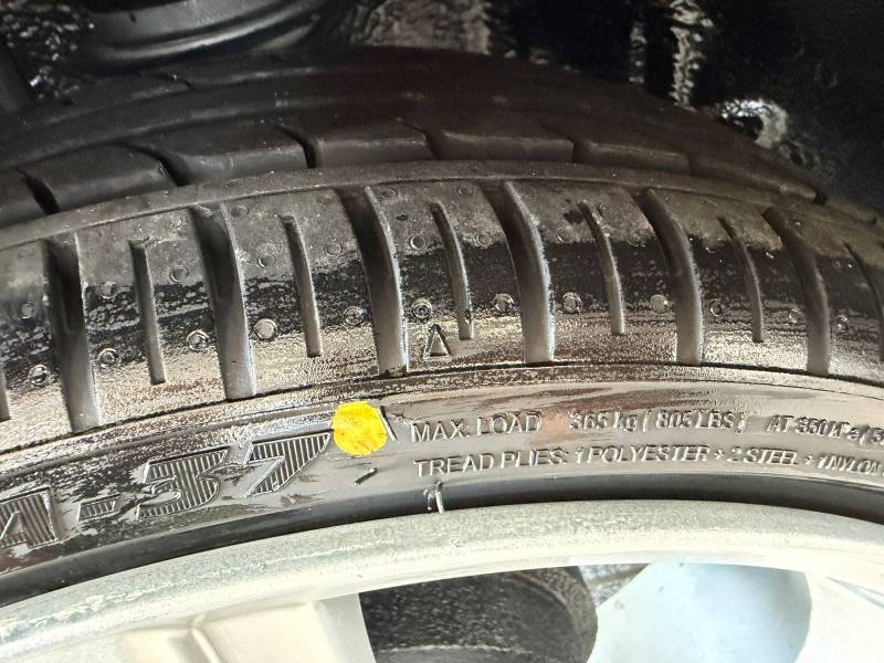 VOLKSWAGEN - GOL - 2002/2002 - Marrom - R$ 22.900,00