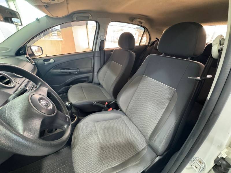 VOLKSWAGEN - GOL - 2012/2013 - Branca - R$ 29.900,00