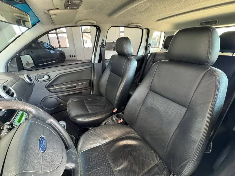 FORD - ECOSPORT - 2012/2012 - Branca - R$ 41.900,00