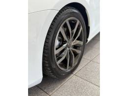 VOLKSWAGEN - GOLF - 2014/2014 - Branca - R$ 85.900,00