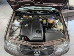 VOLKSWAGEN - GOL - 2002/2002 - Marrom - R$ 22.900,00
