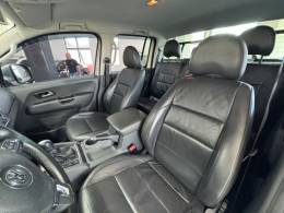 VOLKSWAGEN - AMAROK - 2014/2014 - Prata - R$ 99.900,00