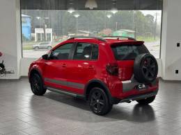 VOLKSWAGEN - CROSSFOX - 2011/2012 - Vermelha - R$ 39.900,00