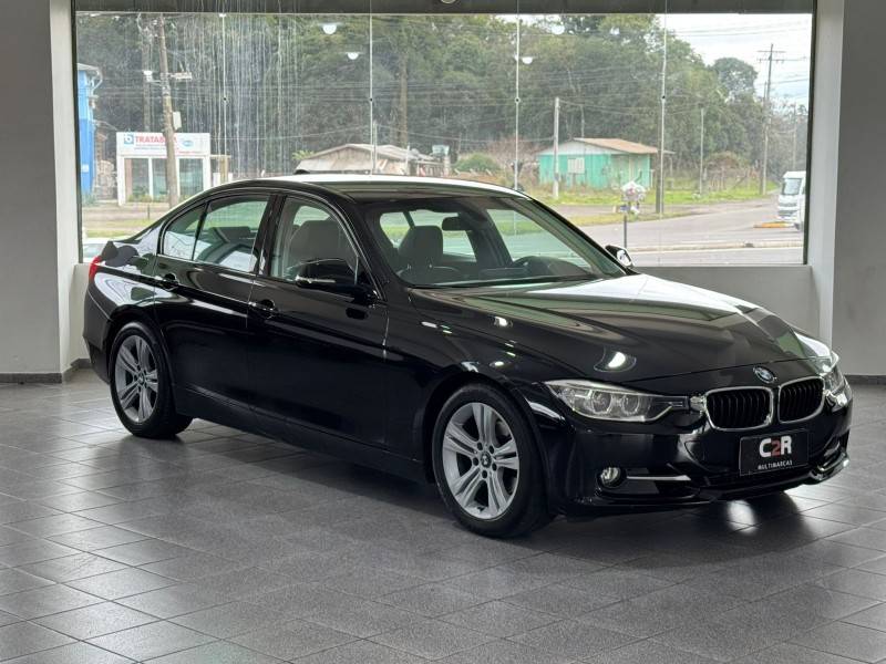 BMW - 320I - 2013/2013 - Preta - R$ 89.900,00