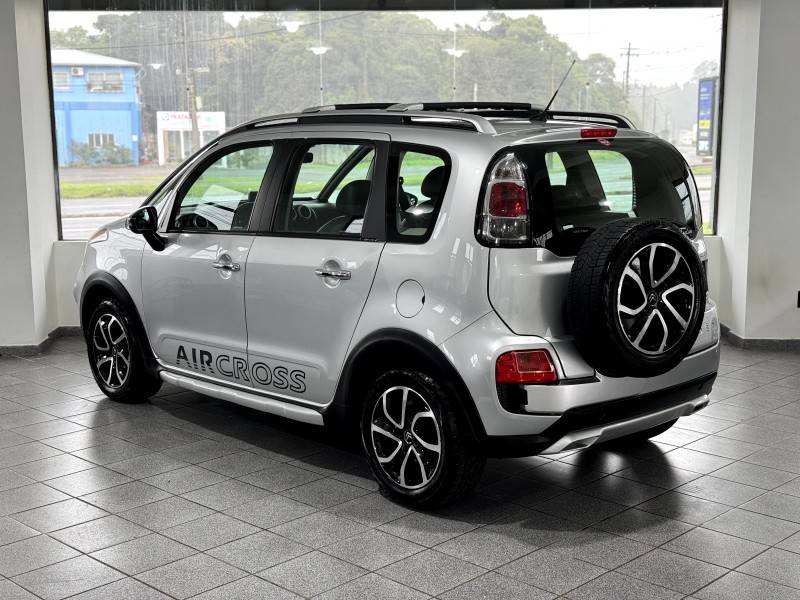 CITROËN - AIRCROSS - 2012/2012 - Prata - R$ 39.900,00