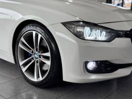 BMW - 328I - 2013/2013 - Branca - R$ 117.900,00